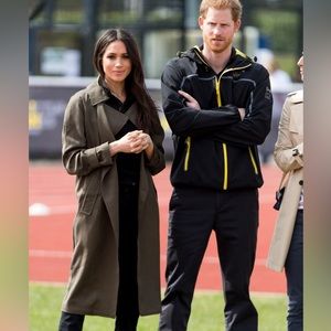 Aritzia babton lawson trench in monterey